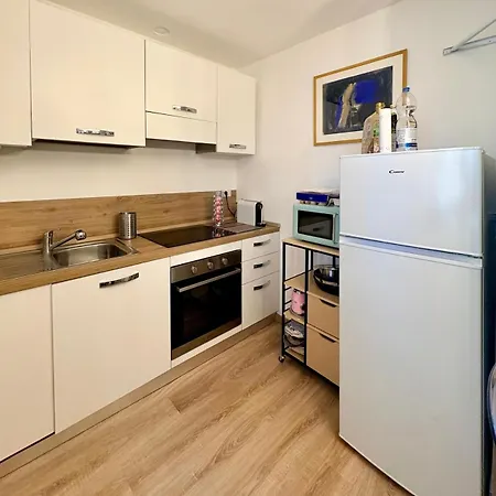 Apartament Maison Lake Maggiore Art Stay, Central Baveno, 60 Mt From Lake
